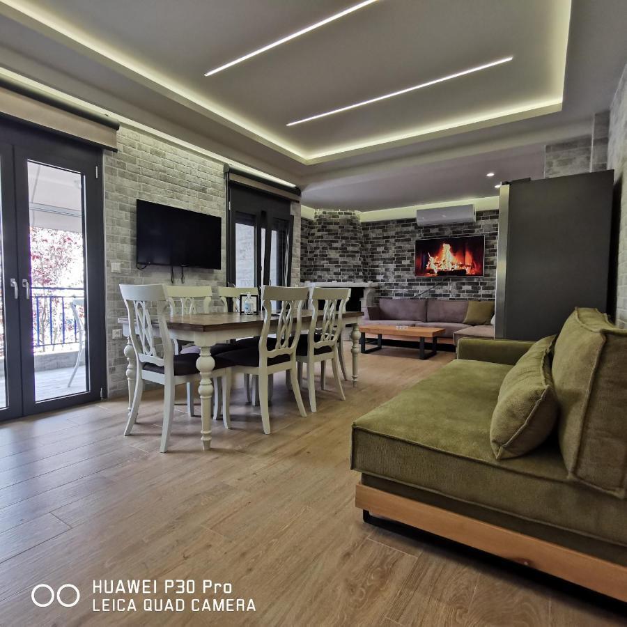Family Apartment Zornitsa Néa Fókaia المظهر الخارجي الصورة