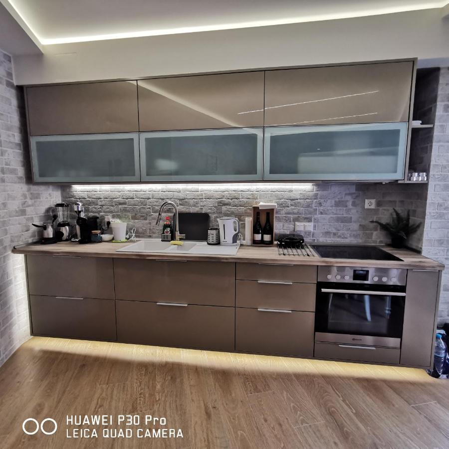 Family Apartment Zornitsa Néa Fókaia المظهر الخارجي الصورة