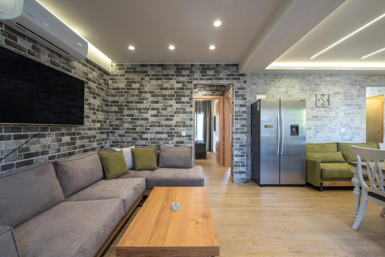 Family Apartment Zornitsa Néa Fókaia المظهر الخارجي الصورة