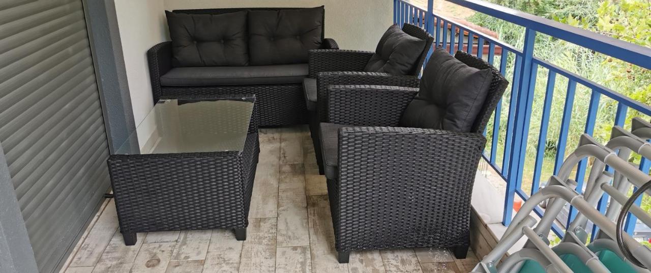 Family Apartment Zornitsa Néa Fókaia المظهر الخارجي الصورة